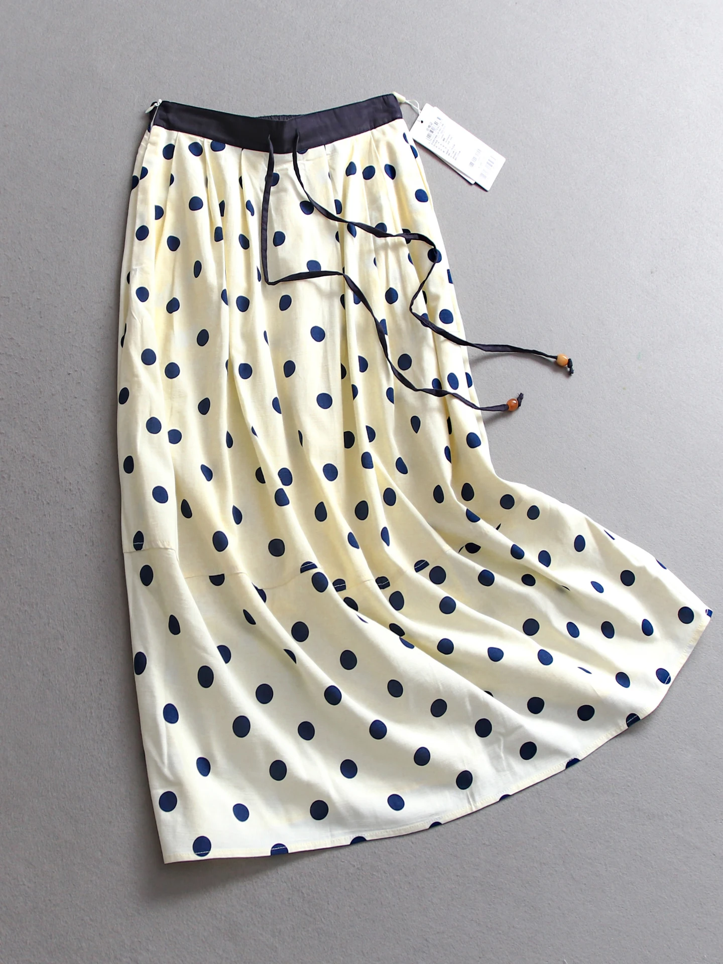 Pure Color Linen Cool Feeling round Ne Svel irt Women's Faion Set with Polka Dot f Skirt Two Piece Suit C736