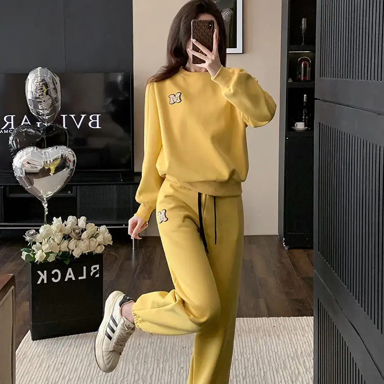 Leisure Sports Suit for Women in Autumn 2024 Fashionable Loose Round Neck Hoodie Ankle Tied Sweatpants Two-piece Set