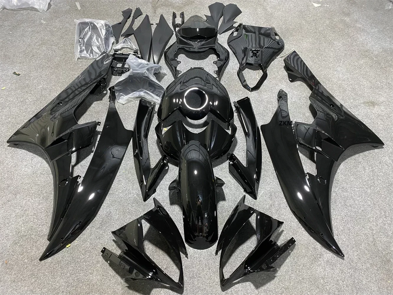 

4Gifts New ABS Whole Fairings Kit Fit for YAMAHA YZF-R6 R6 06 07 2006 2007 Bodywork Set Glossy black