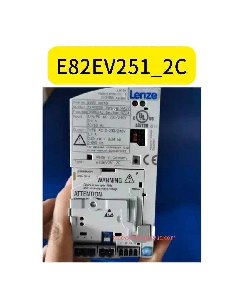 frequency converter E82EV251_ 2C, second-hand function test normal