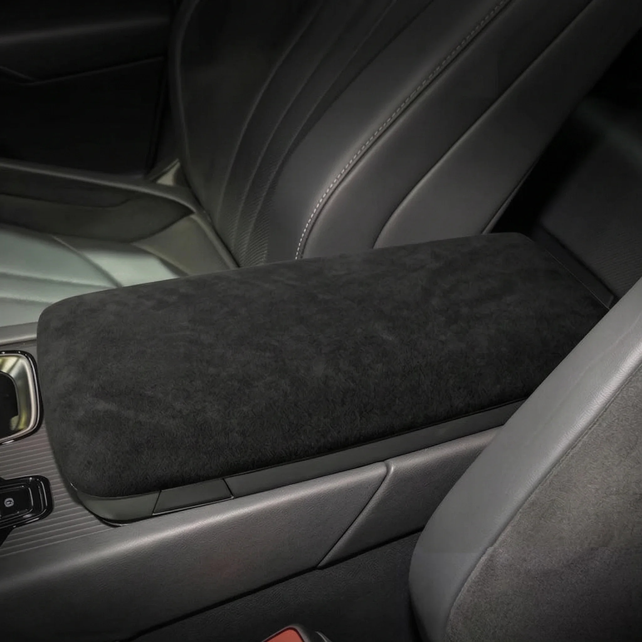 Suede Overlays On Center Console Armrest Panel Cover Case for Lexus RX350h RX450 RX500h AL30 2023 2024 2025 2026 Accessories