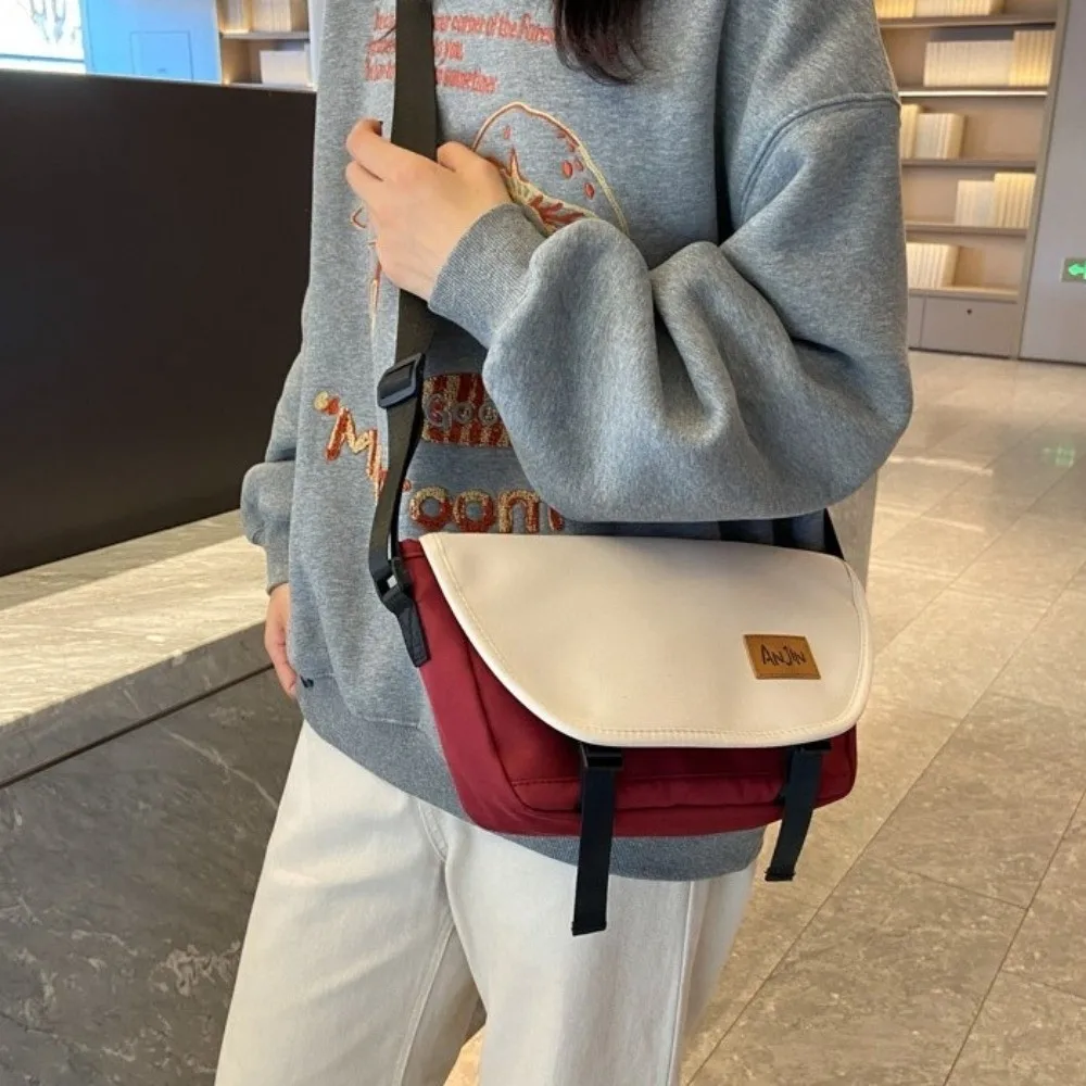 

Fashion Large Capacity Nylon Messenger Bag Multi Pocket Sling Crossbody Bag Korean Style Flip Cover Mailman Bag Women