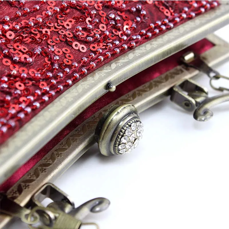 Vintage Women Evening Bag Crossbody Women Clutch Bags Burgundy Pearl Beaded Purse Chain Shoulder Party Bag with Metal Hasp