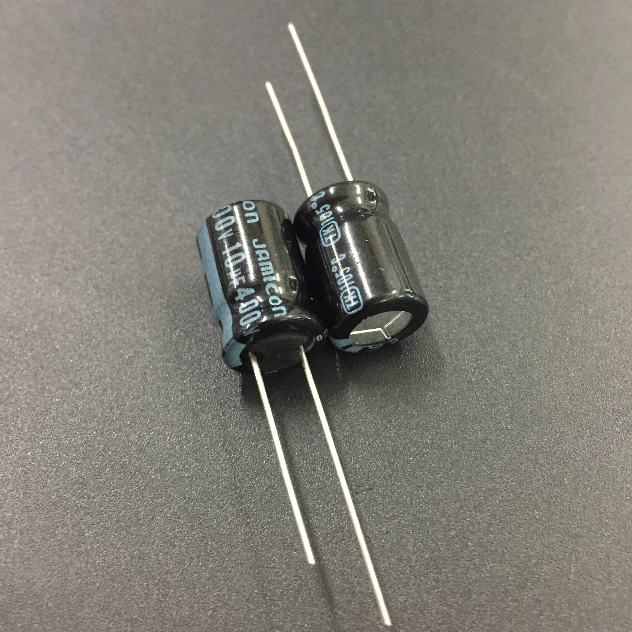 10Pcs/100Pcs 10uF 400V JAMICON TK Series 10x15mm High Quality Low Profile 400V10uF Aluminum Electrolytic capacitor