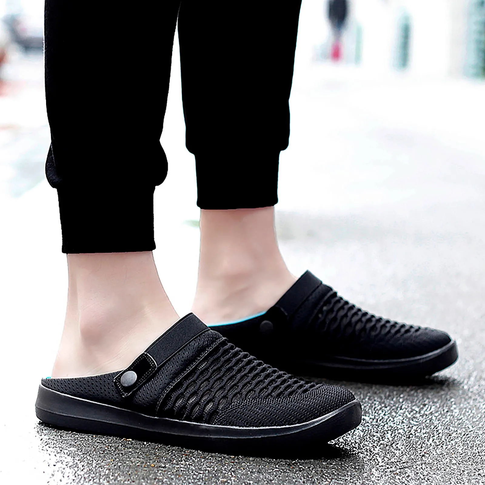 Male Sneakers Men'S Hollow Mesh Casual Sneakers Summer Sandals Breathable Shoes A Slip On Casual Beach Shoes TêNis Masculino