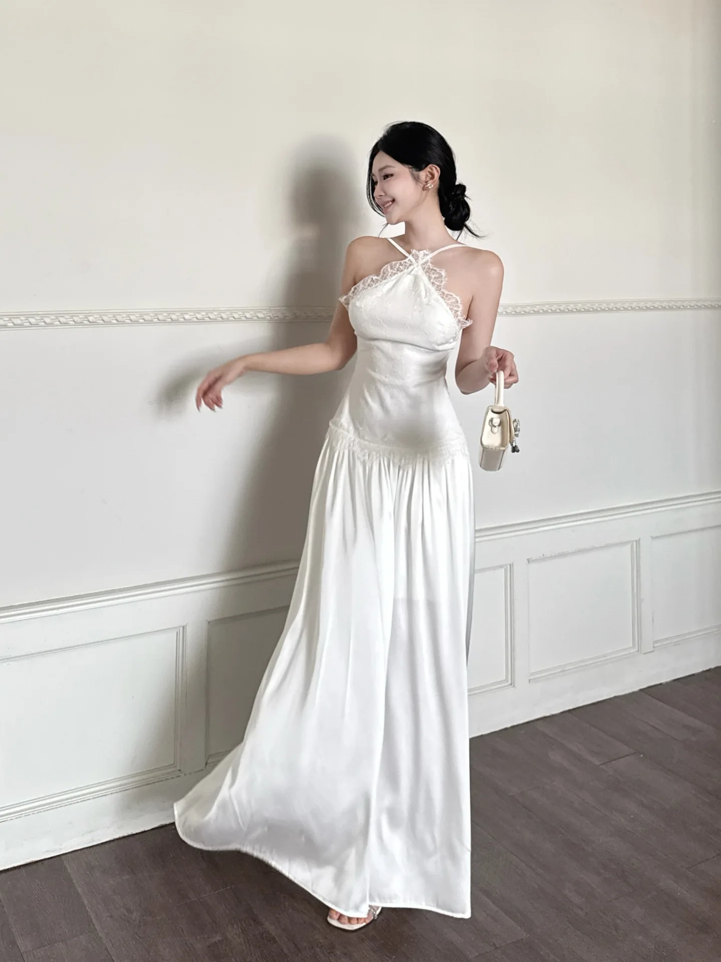 Ladies' Satin Backless White Midi Dress French Lace Spliced Appliqué Minimalist Slim-fitting Elegant Cocktail  Evening Gown Robe