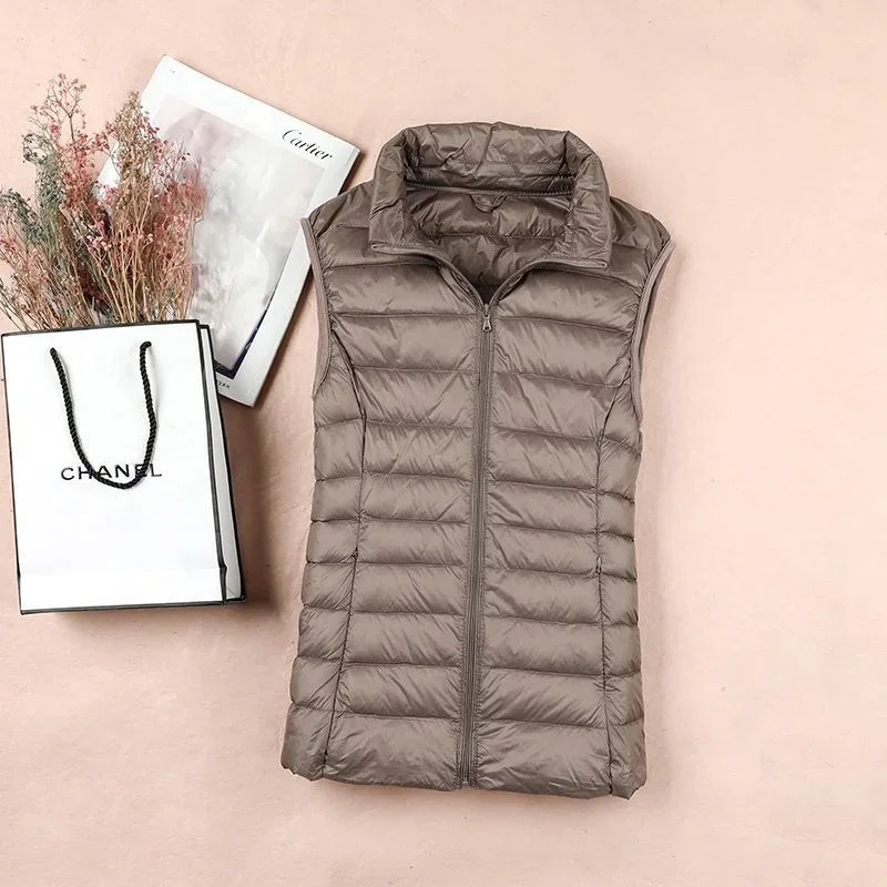 Ultralight Down Vest Women 2024 New Sleeveless Jacket Female White Duck Down Waistcoat Female Warm Puffer Jacket Outwear Vests