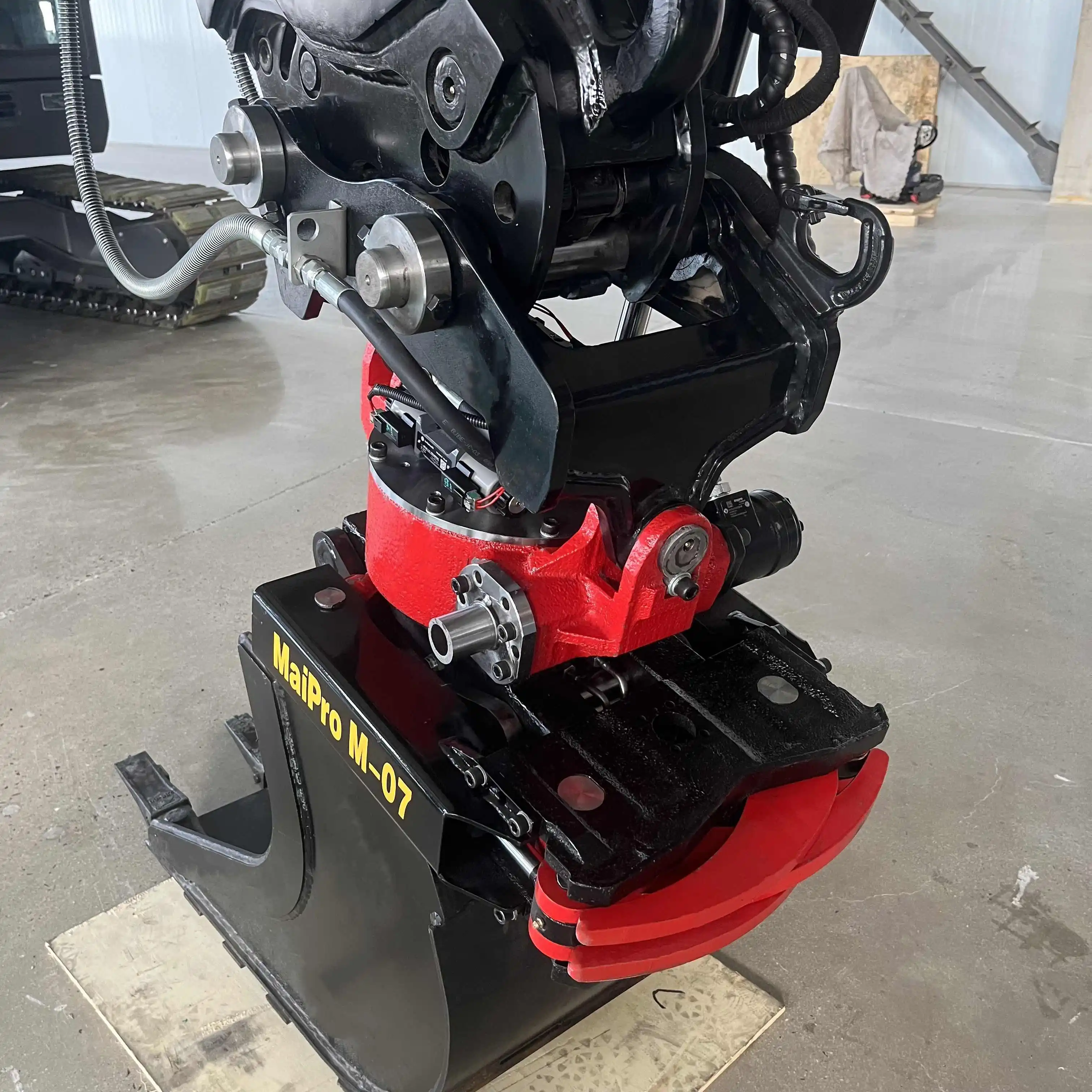 Mai-Pro Model Excavator Attachment Tilt Rotator Quick Coupler Excavator Quick Hitch For Sale