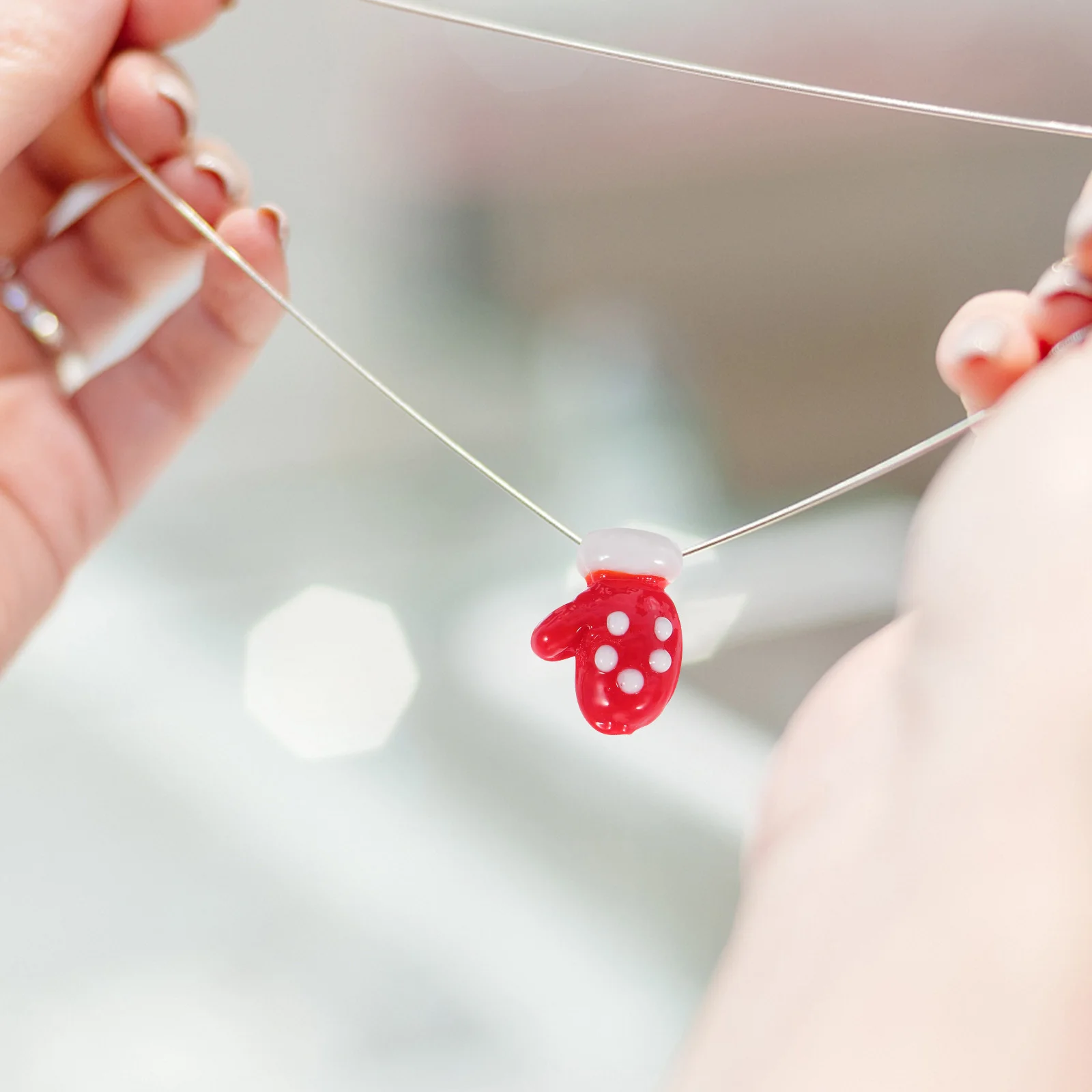 

15Pcs Christmas Glass Loose Beads Decorative DIY Jewelry Making Accessories Festival Pendant Charms Craft Making Glass Beads