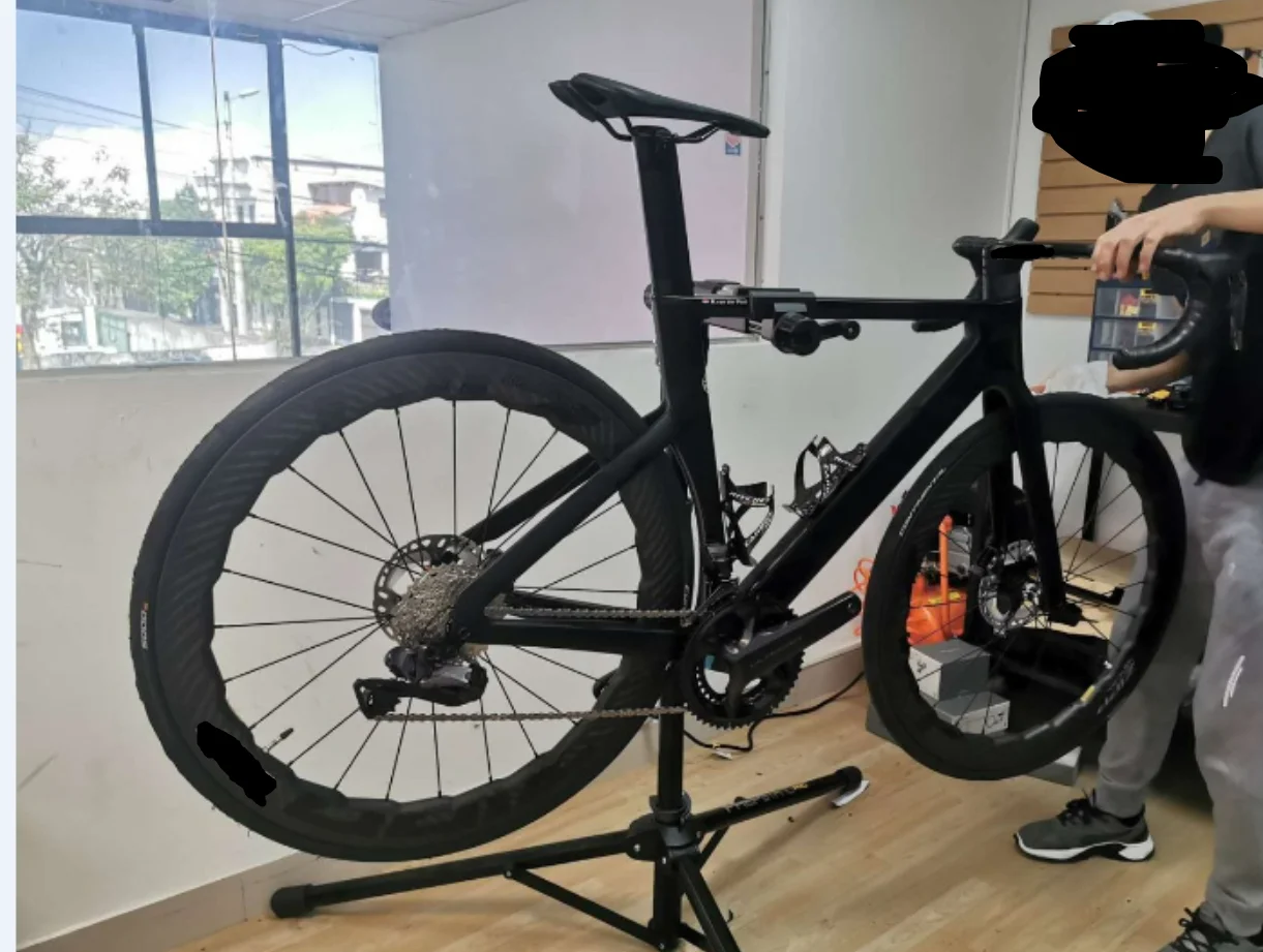 

2025 top sale full carbon bike frame BOB black color custom paint logos cf style disc bicycle carbon frame+handlebar XXS S M L