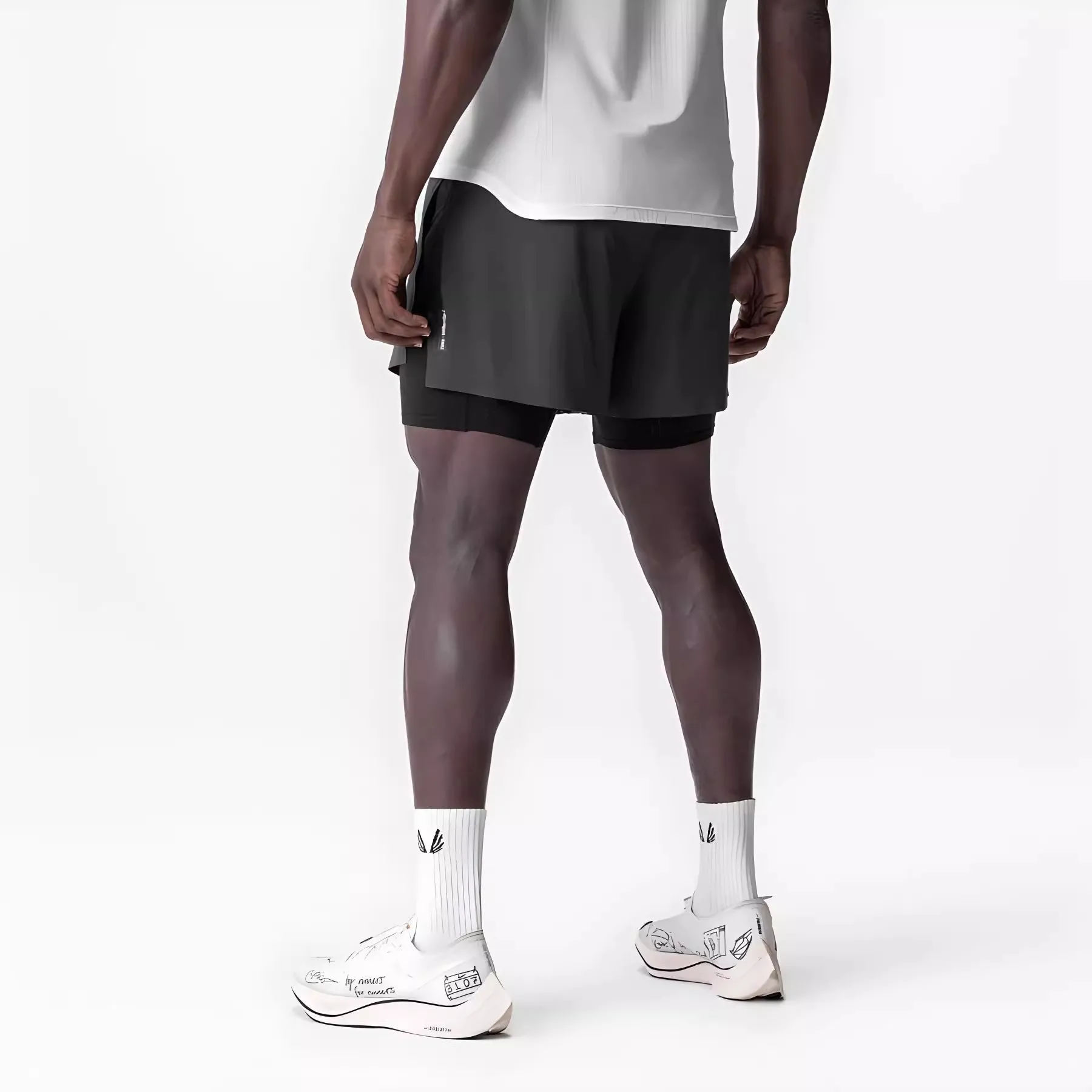 Fitness deixar dois pares de shorts capri calças de secagem rápida dois-em-um shorts esportivos dividir cintos de corrida forro interno para homem