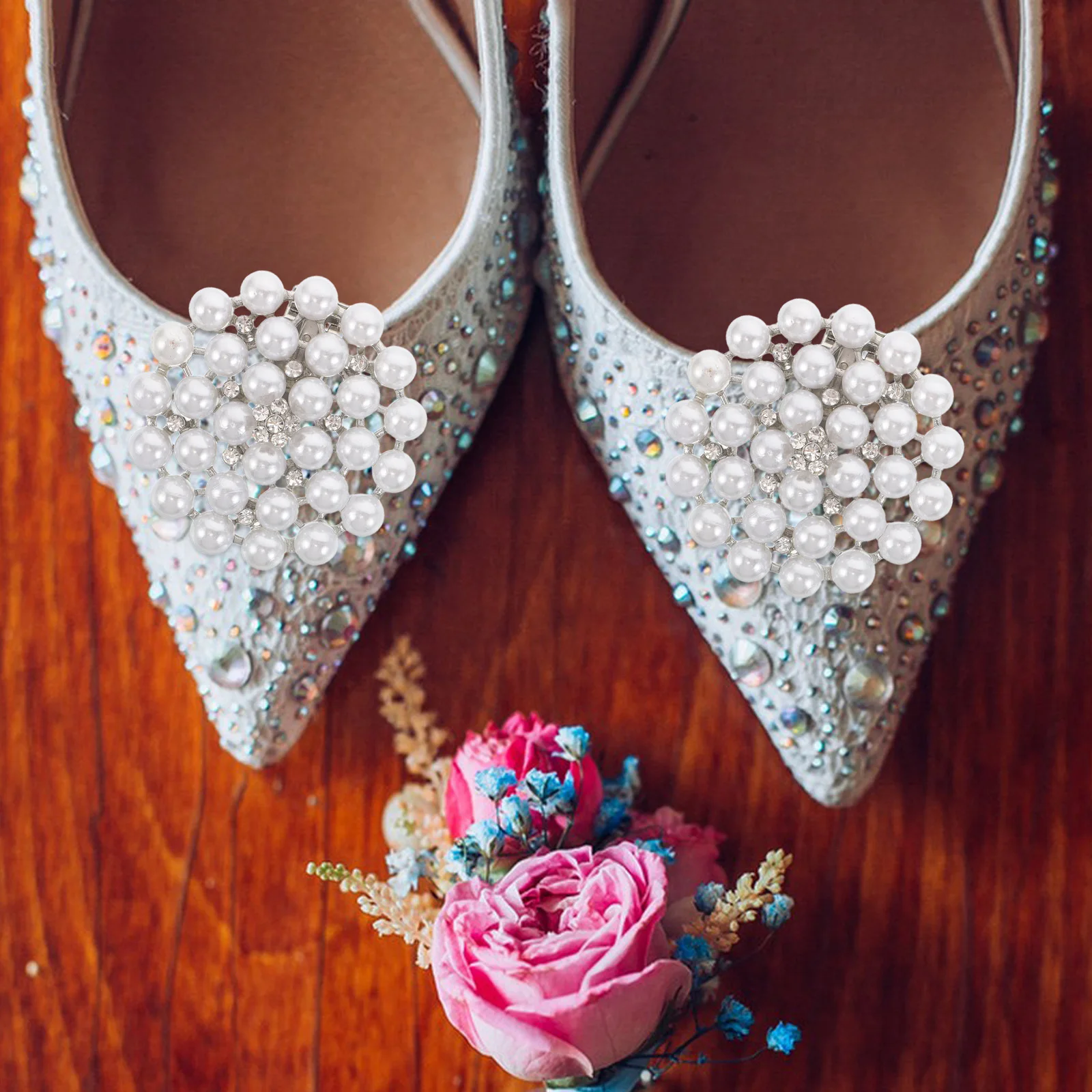 2Pcs Pearl Shoe Charms: Rhinestone Flower Clip for Heels Sandals Clogs - Bridal Wedding Party Decorative Shoe Buckle Bling