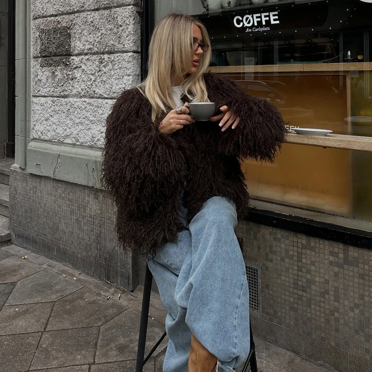 2026 New Women Faux Fur Coat Fluffy Curly Shaggy Oversized Dark Brown Teddy Jacket Winter Outerwear Luxury Streetwear