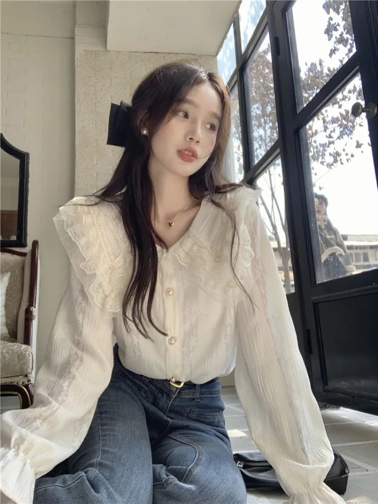 Elegant Doll Collar Lace Shirt Women's Base Layer Beautiful Spring Autumn Design Sensation Unique Fashionable under Shirt
