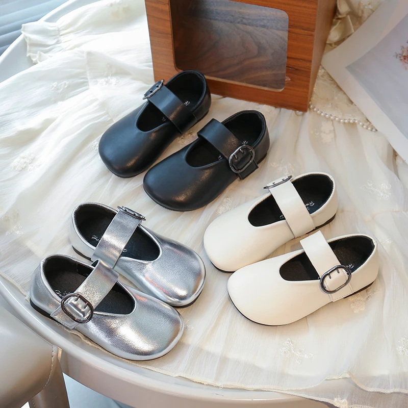 2026 Spring And Autumn New Children's Shoes Girls' Flat Shoes Solid Color Buckle Fashion Children's Shoes Casual Leather Shoes