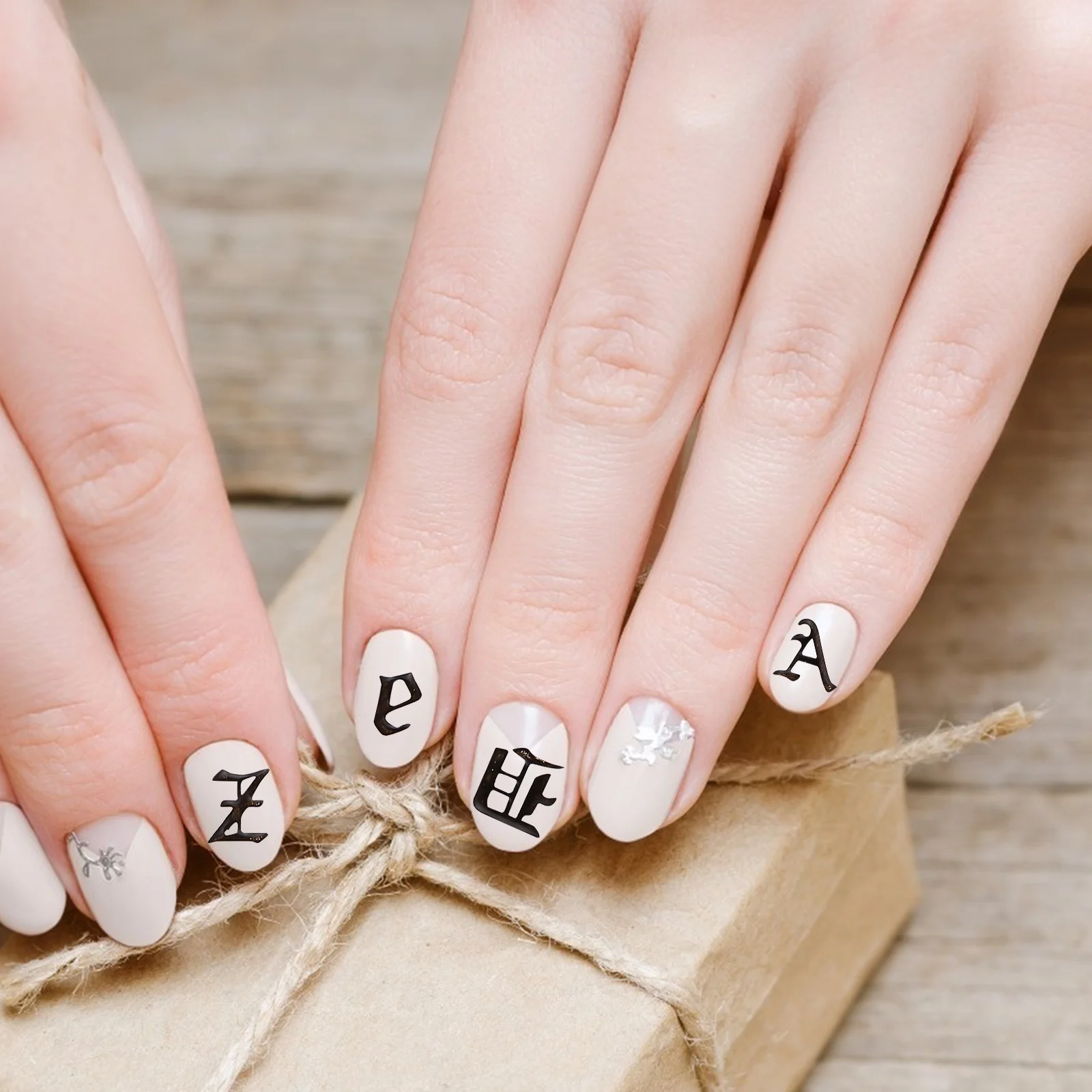 5세트 기하학적 네일 아트 스티커 프리미엄 PVC 소재 멋진 네일 장식 DIY 매니큐어 데칼 여성용