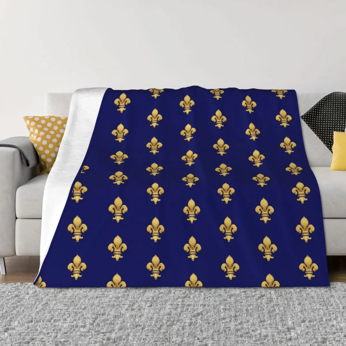 

Royal Fleur de Lys Blue Throw Blanket warm winter Extra Large Throw Shaggy Moving Blankets
