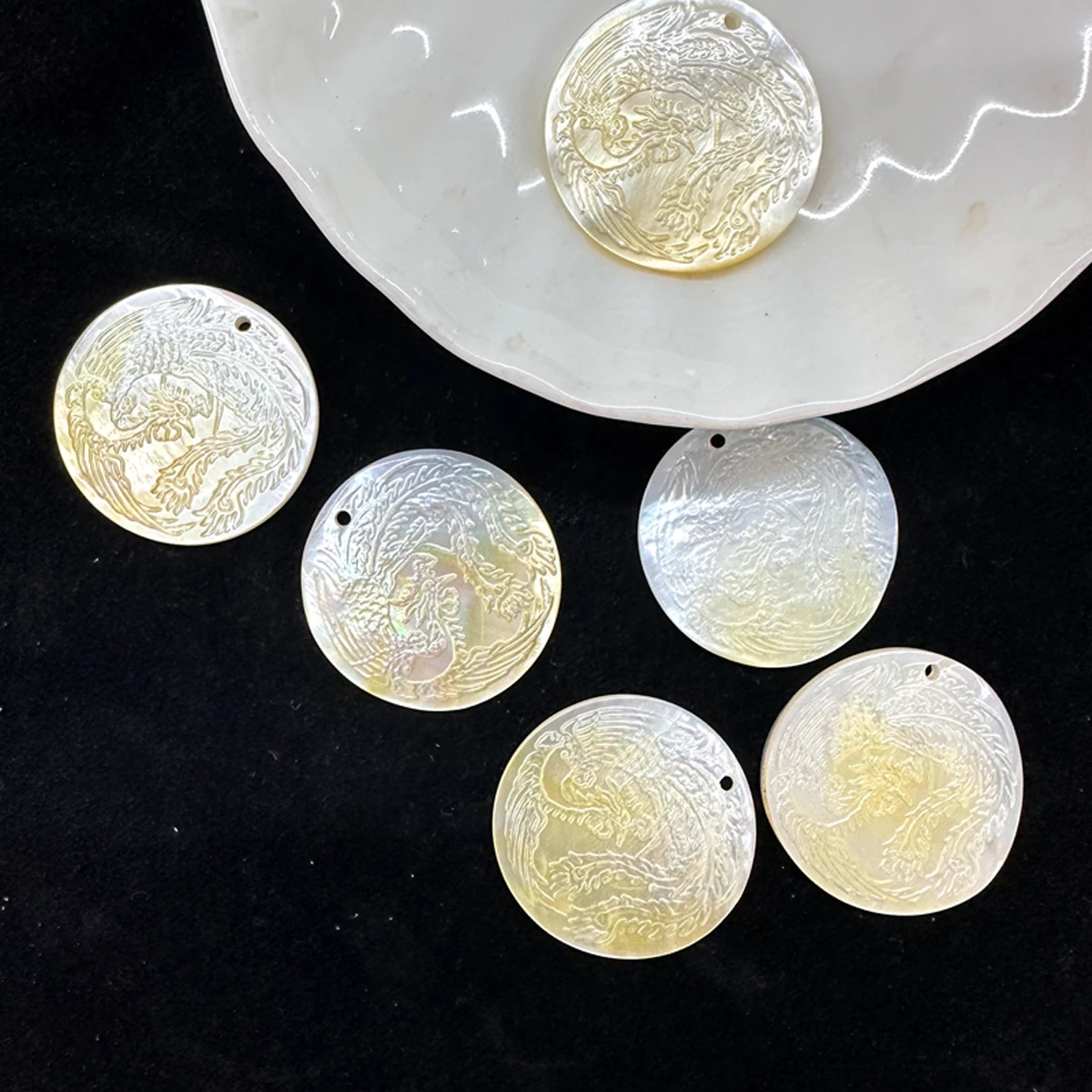 4Pcs Round Pendant The Mother - Pearl Necklace ulasan dan harga