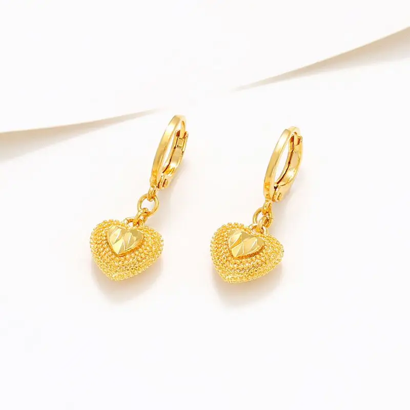 أسعار الجملة --- Heats سحر انخفاض القرط للنساء الأزياء والمجوهرات لون الذهب الخالص النيكل الحرة