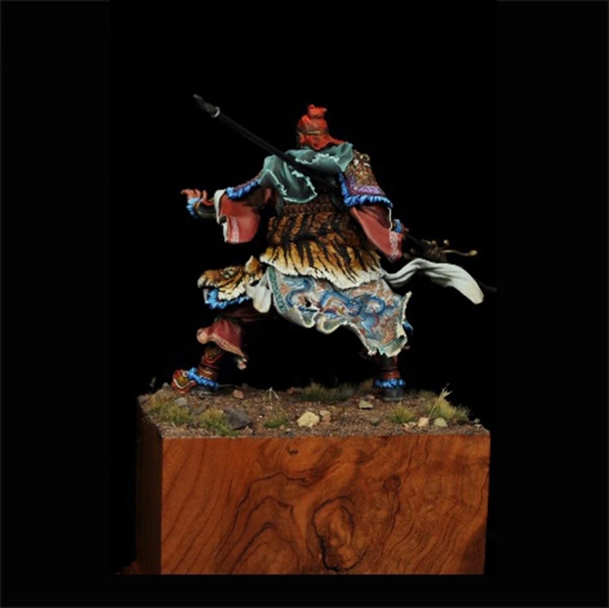 Kit de modelo de personaje de resina 1/16 sin pintar, General Zhang Fei de tres reinos, GK sin montar y sin pintar