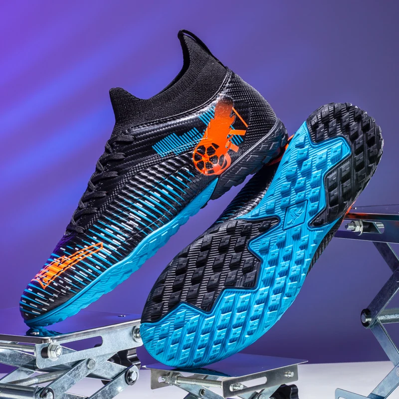 

Men Women Soccer Shoes Outdoor TF/FG Football Cleats Grass Breathable Football Boots Ultralight Non-Slip Futsal Training Shoes