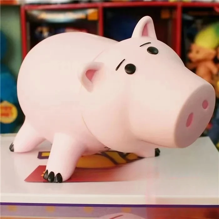 Hamm Pig Sparschwein Actionfigur Modell, Schreibtischdekoration Sammlerstück, Geburtstagsgeschenk für Erwachsene Sammler. – Detail 1