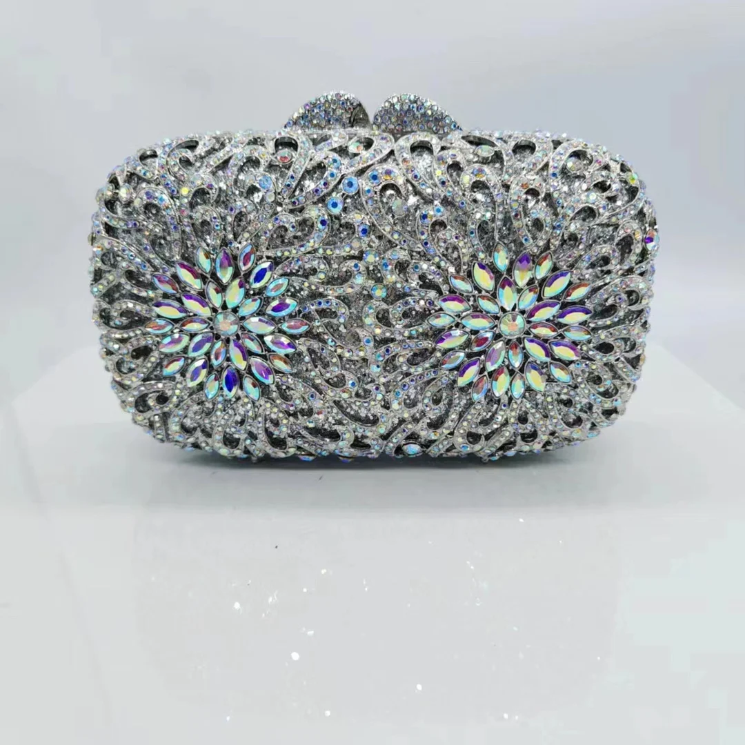 

Новый полый металлический клатч с бриллиантами, вечернее платье, банкетная сумка, высококачественный женский клатч с кристаллами, нишевая дизайнерская сумка на плечо с геометрическим рисунком