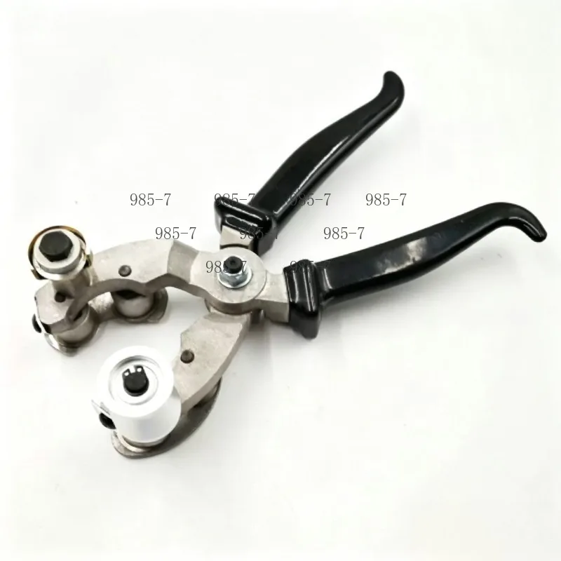 Wire Skinning Peeler Pliers, Manual Low Voltage Cable Stripping Knife for Electrical Construction