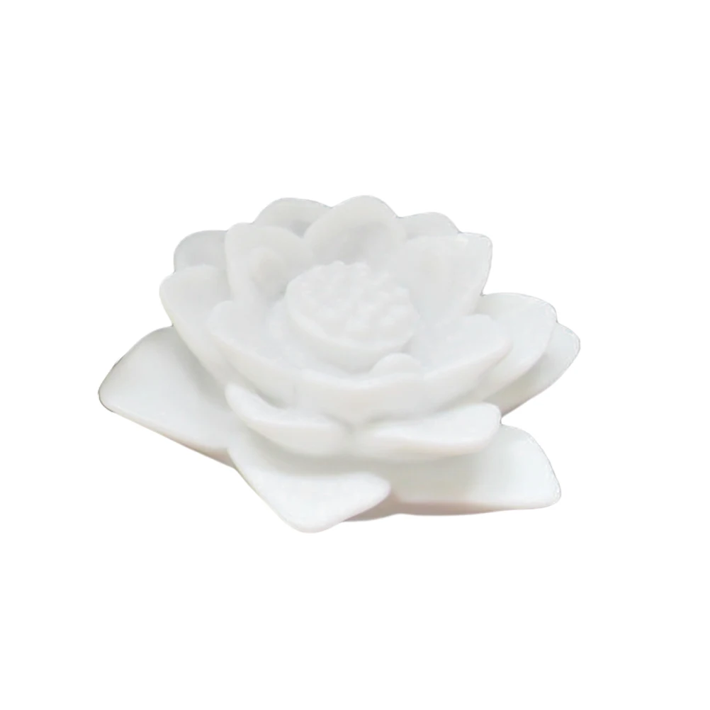 

4pcs Changing LED Floating Lotus Flower Romantic Lamp Night Light for Wedding Party Bar Decoration(Colorful)