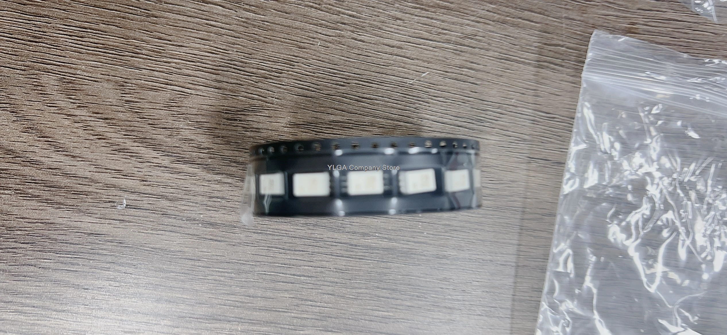 Surface mount TLP715 TLP715F SOP-6 isolator P715 with high quality assurance and competitive price        10PCS -1lot