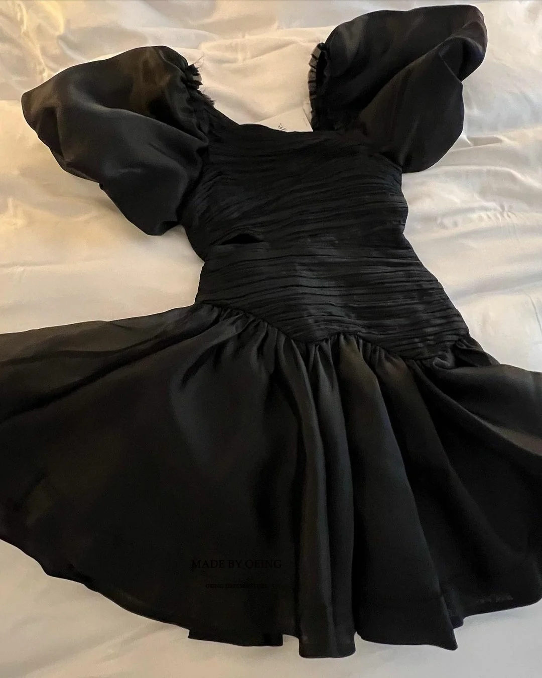 OEING-Vestido de noite preto com mangas puff para mulheres, vestidos de baile simples, vestidos até o joelho, vestidos formais para ocasiões