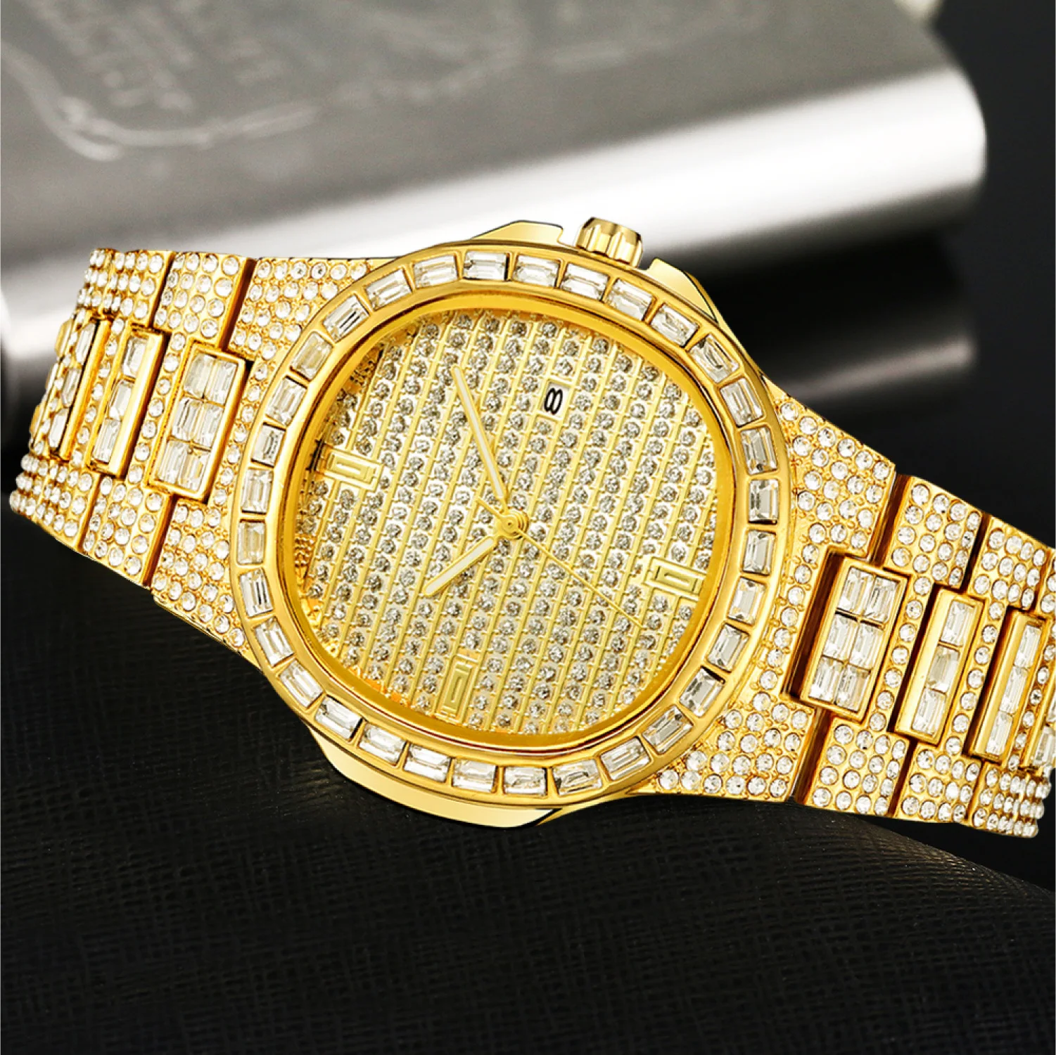 

Hip Hop Iced Out Watches men Luxury Date Quartz Wrist Watches with Micropave CZ Watch for Women Men Jewelry Gold Watch Fashion