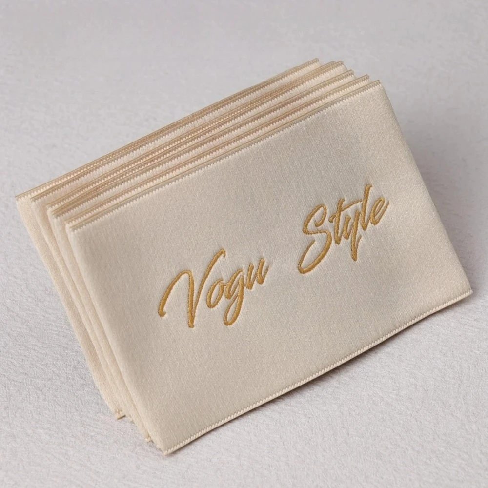 

300pcs Customizable Main Label Clothing Label, High-Density Reverse Satin Labels Woven Tag for Luxury Garments & Clothing Brand