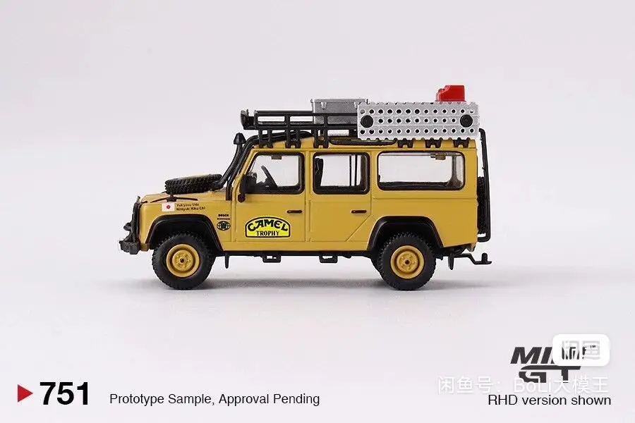 Mini Gt Car Model Simulation Alloy 1/64 RHD VERSION SHOWN Land Rover Defender 110 cars model boy collection halloween  toy gift