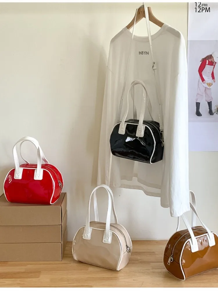 2024 Nieuwe Glanzende Pu Lederen Handtassen Vrouwen Koreaanse Reizen Contrasterende Kleuren Schoudertassen Mode Luxe Veelzijdige Crossbody Tas