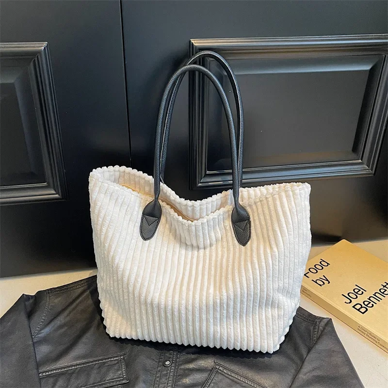 Casual Large-capacity Corduroy Bread Bag Women's 2024 New Autumn Winter Foreign Style Shoulder Bag Fashion Tote Bag