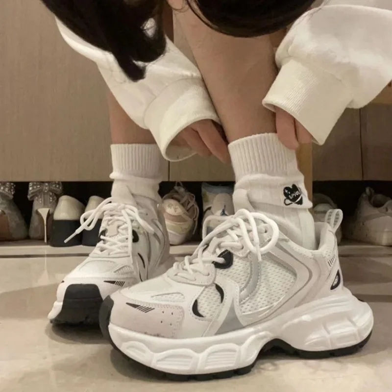 

Fashion Small White Shoes Women New Spring and Autumn Leisure Sports Shoes Girls with Thick Soles Low Style Sneakers Shoes