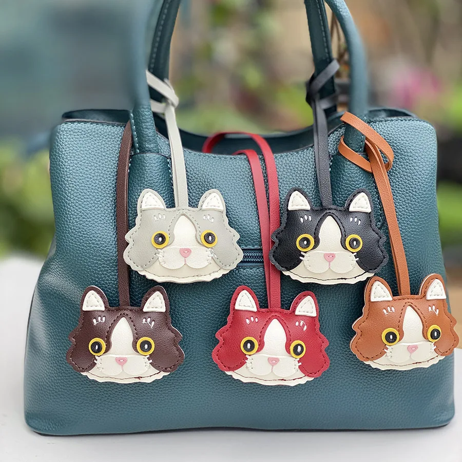 1 Piece Pu Leather Kitten Keychain Bag Pendant – Cute Kitten Face Design with Spotted Cat Ears, Durable Key Ring Accessory, Suitable for Pairing with Women's Backpacks, Handbags, and Car Decorations – a Birthday and Valentine's Day Gift Specially Designed for Cat Lovers