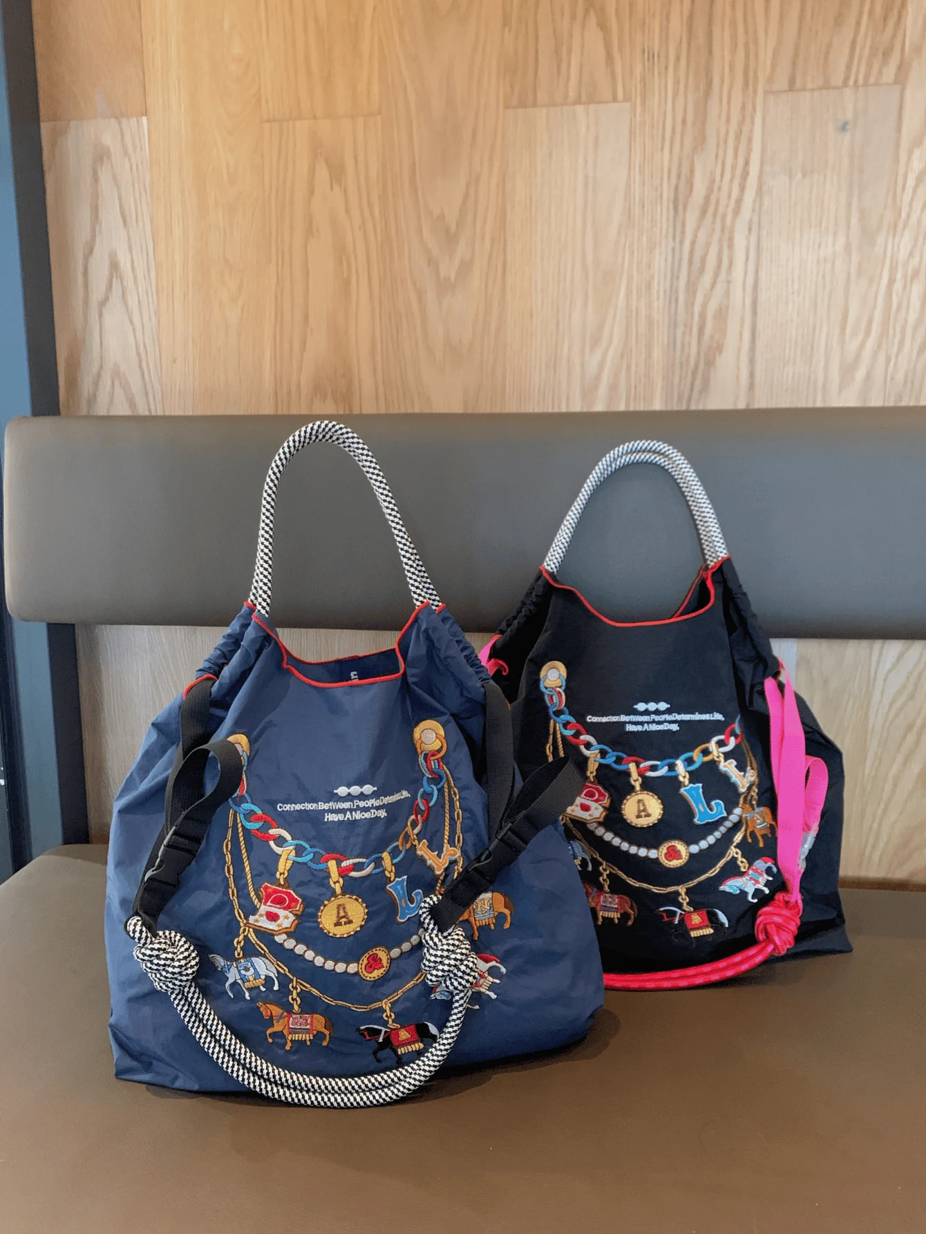 

New Japanese-Style Embroidered Chain Pony Women's Shoulder Bag, Large Capacity Shopping Bag, Lightweight and Foldable