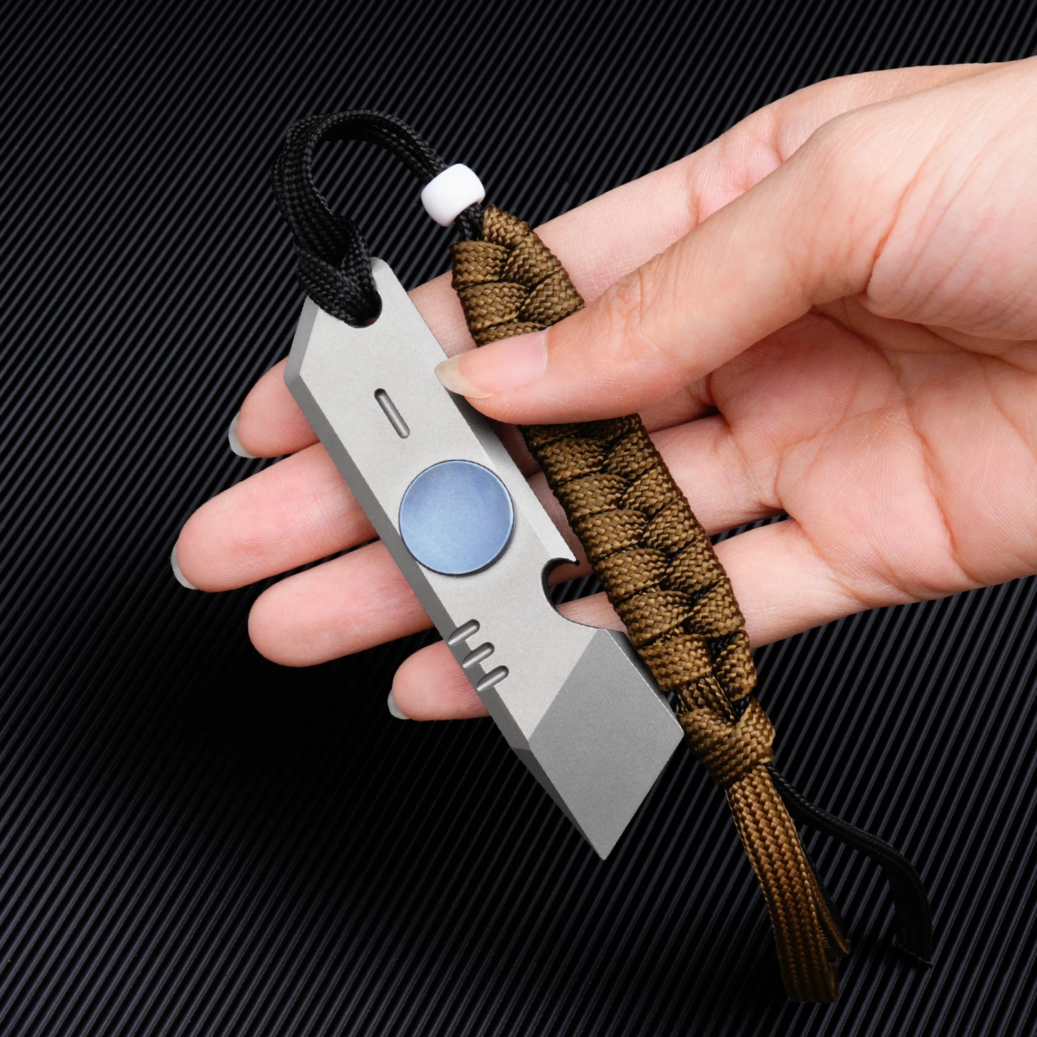 

Titanium alloy pry bar, outdoor decompression toy, portable bottle opener