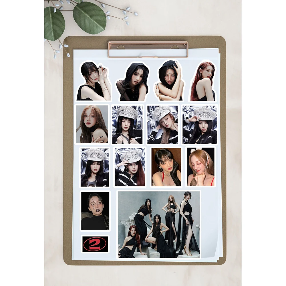 105pcs/set Kpop GIDLE INEVER DIE Stickers Album Lomo Cards (G)I-DLE Girls I Burn Photo Card Minnie Postcard Stickers Fans Gift