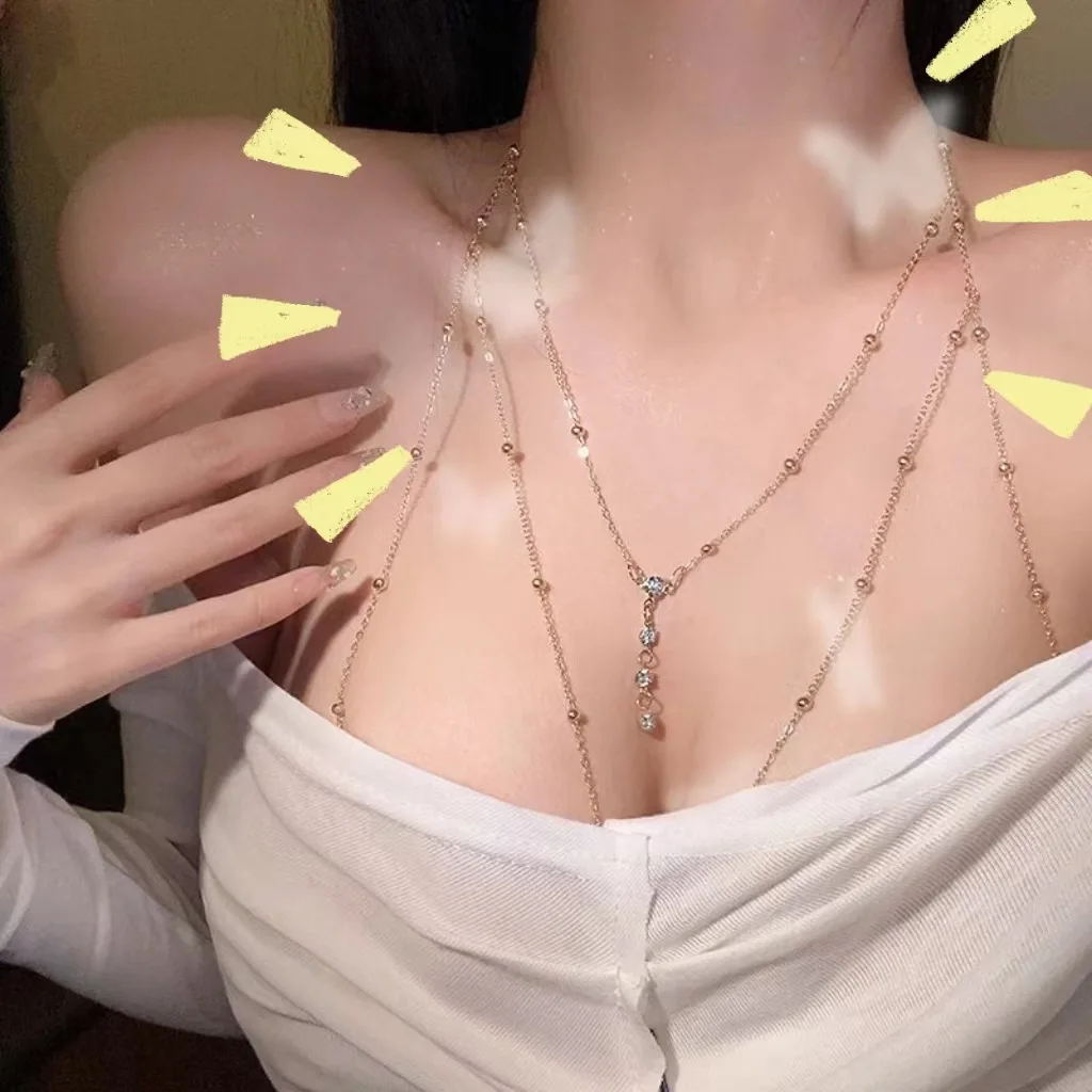 

Sexy bikini three-dimensional breast chain, copper alloy necklace