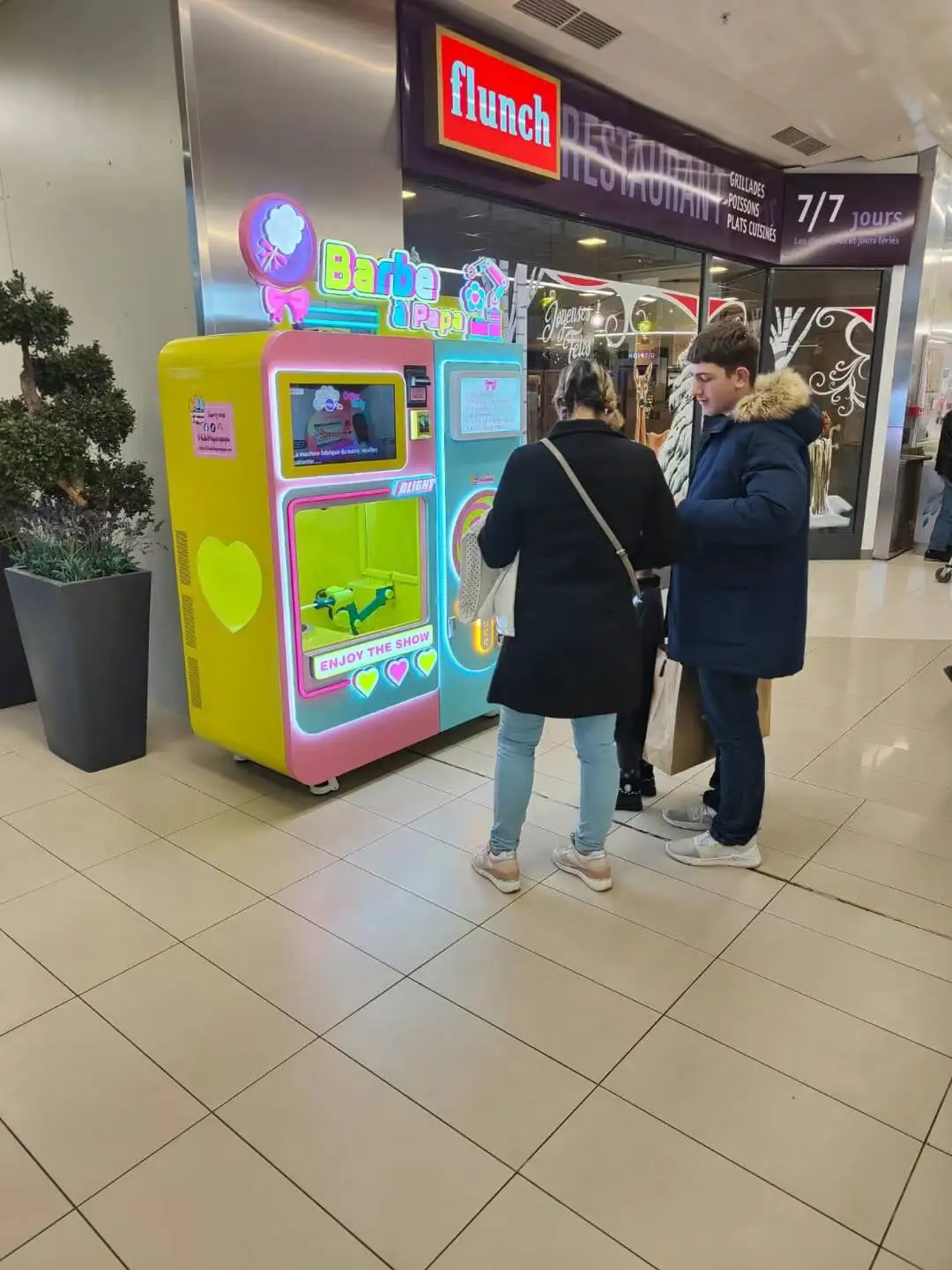 All Day Operation Fully Automatic Cotton Candy Machine Commercial Vending Floss Maker Robust Motor & Cooling System