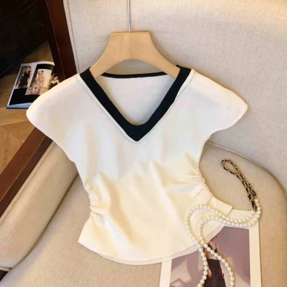 

Fashion Patchwork Fake Two Pieces T-shirts V-neck Short Sleeve Slim Crop Top Korean Style Sweet Girl's Top Summer