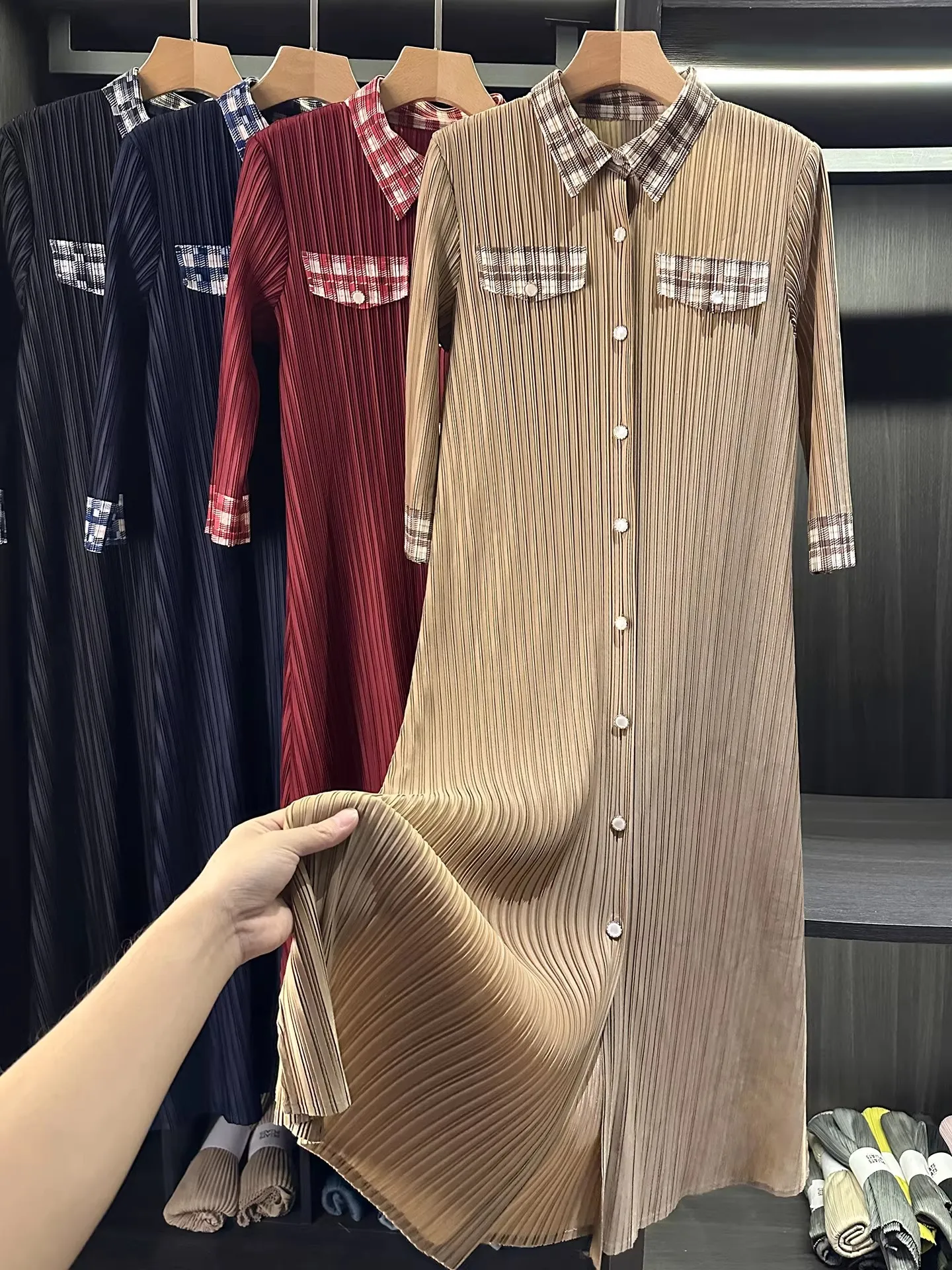 

Miyake Elegant Single Breasted Printing Pleated Women's Dress Chic Turn Down Neck 3/4 Sleeve Elastic Loose Casual Dresses