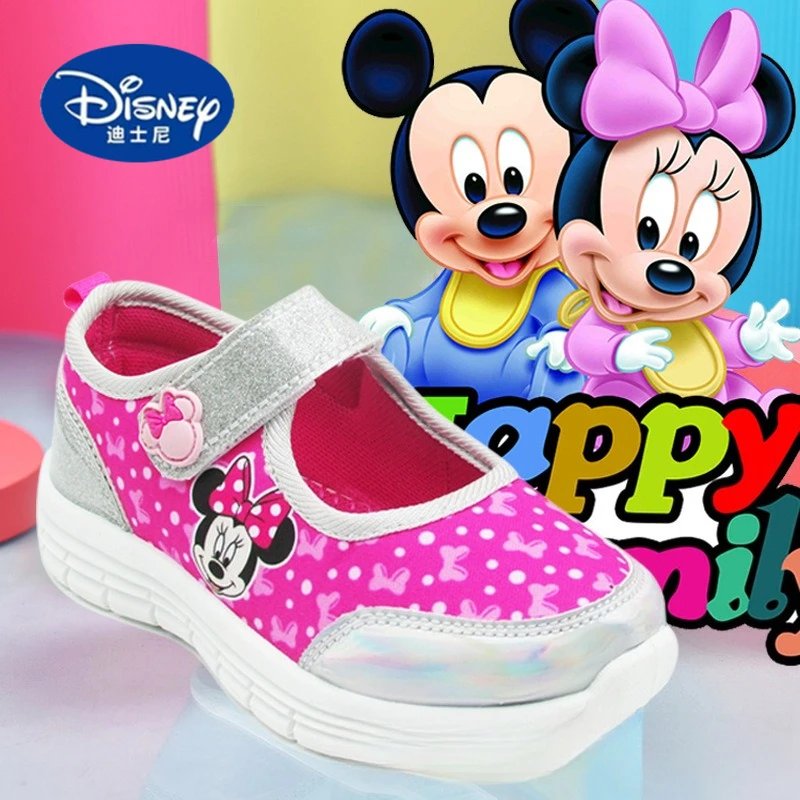 

Сандалии из ткани с героями мультфильмов Диснея — всесезонная домашняя обувь для детского сада