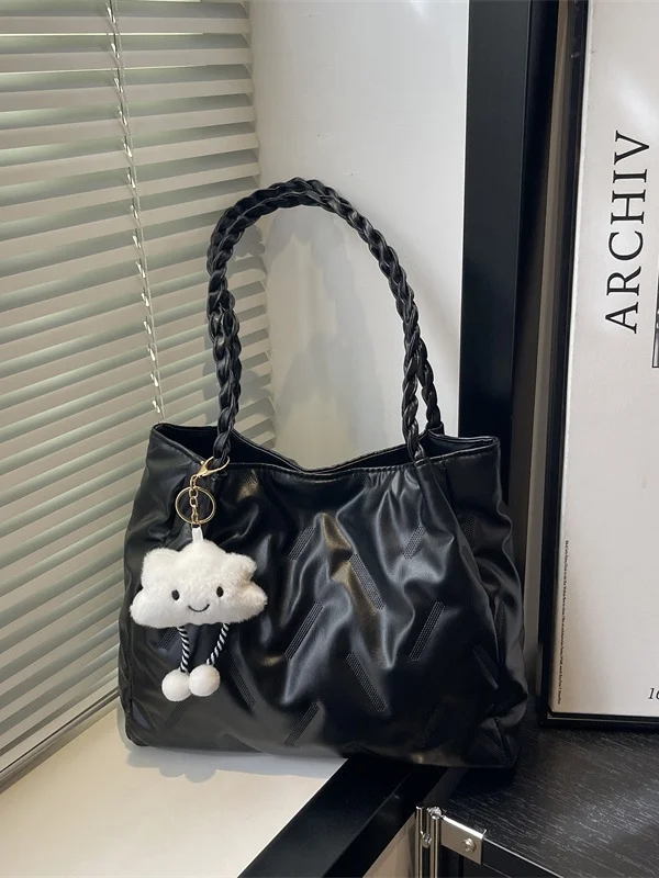 Modern Neutral Large Capacity Tote Bag Folded Simple Match All Single Shoulder Bag for Commuting Autumn Winter Fashion