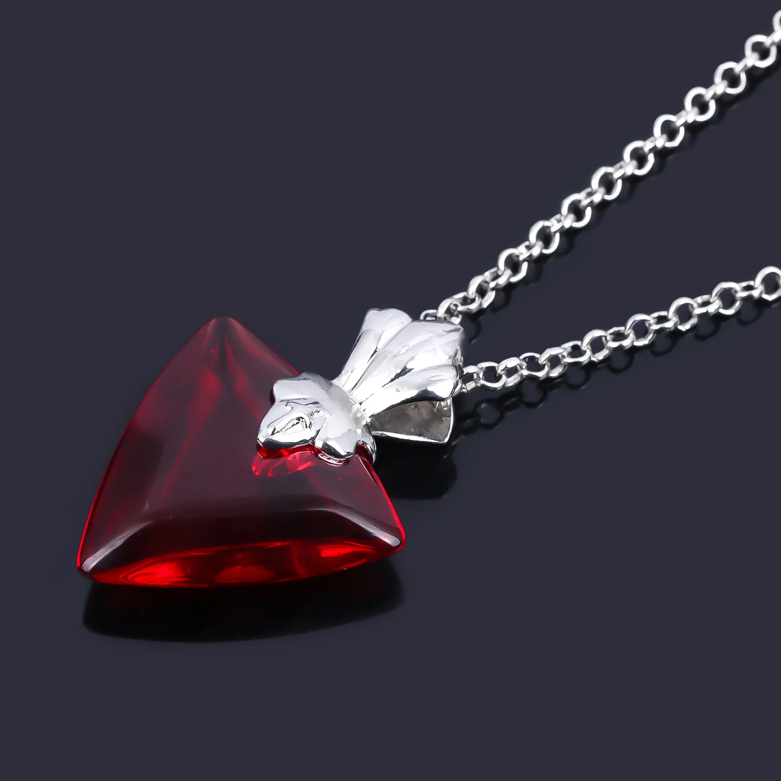 Anime Fate/stay night Tohsaka Rin Ruby Heart Necklace Pendant Chain Cosplay Props Men Women Backpack Jewelry Accessories Gift