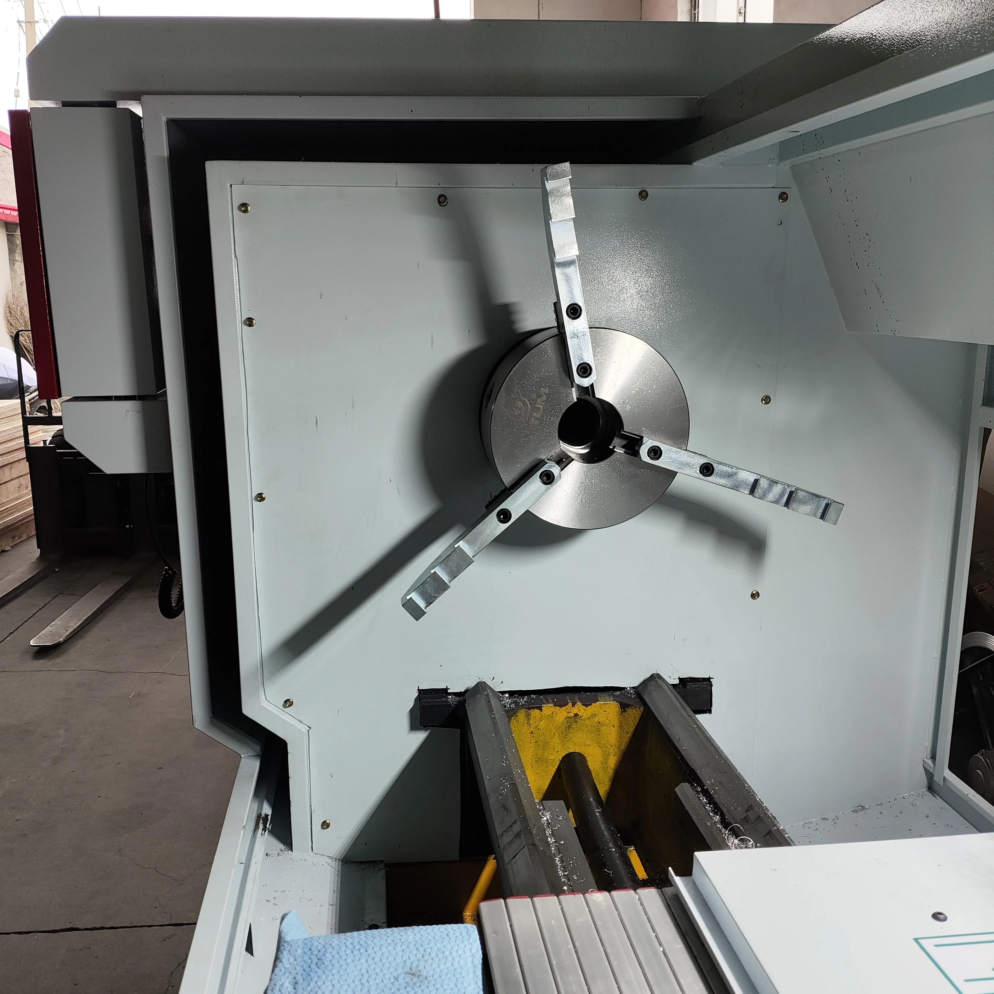 Automatic Heavy Duty Diamond Cutting Polishing CNC Control Velg Acut Weld High-Accuracy Diamond Cutting Wheel Flat Bed