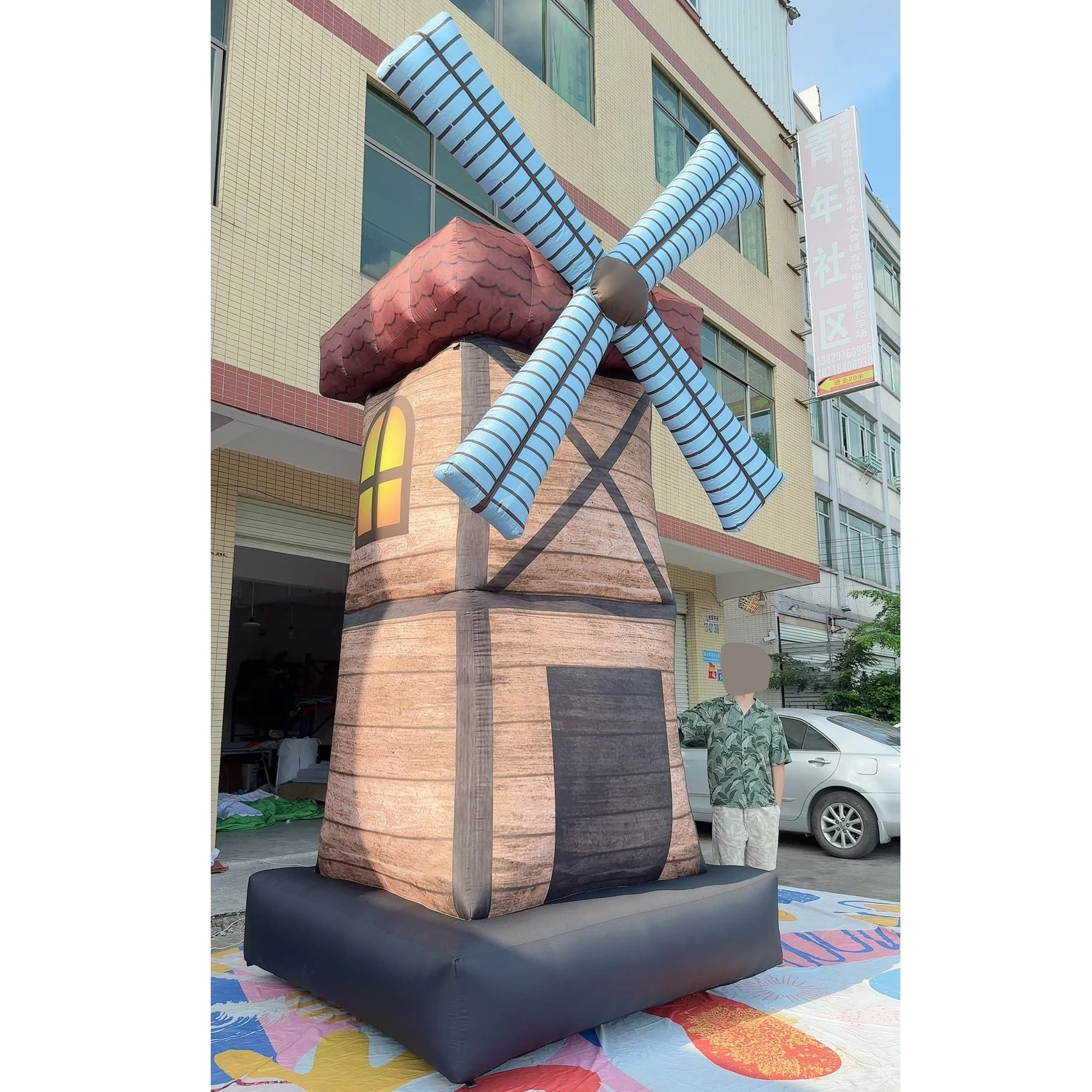 3,5-metrowy gigantyczny dmuchany wiatrak, dom, realistyczny domek, scena do zabawy, dekoracja, montaż, na zewnątrz, na imprezy, reklama